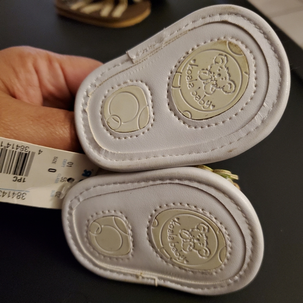 Butterfly sandals - Picture 2 of 2